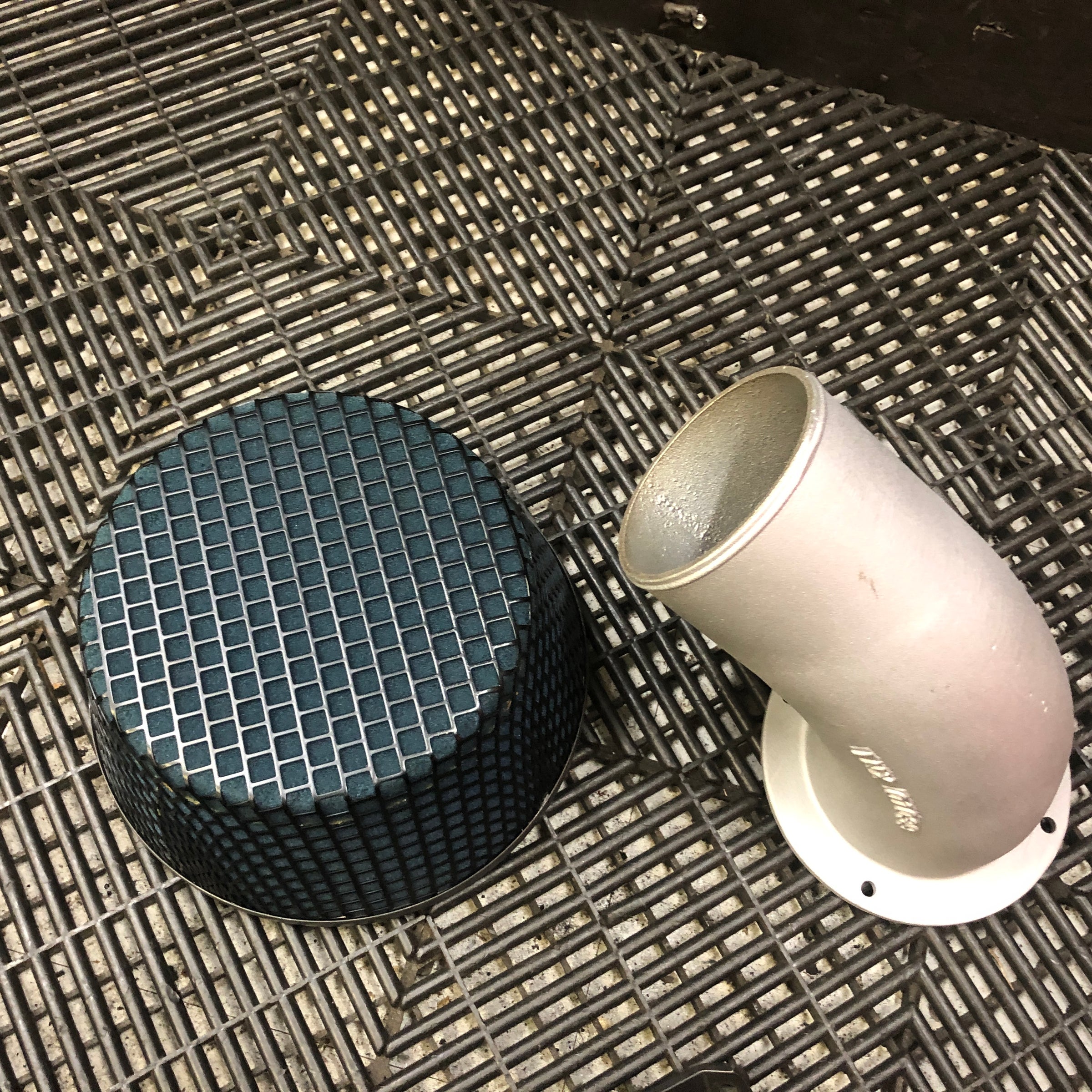 Trust Airinx Gracer Universal Filter #0317 | UP GARAGE