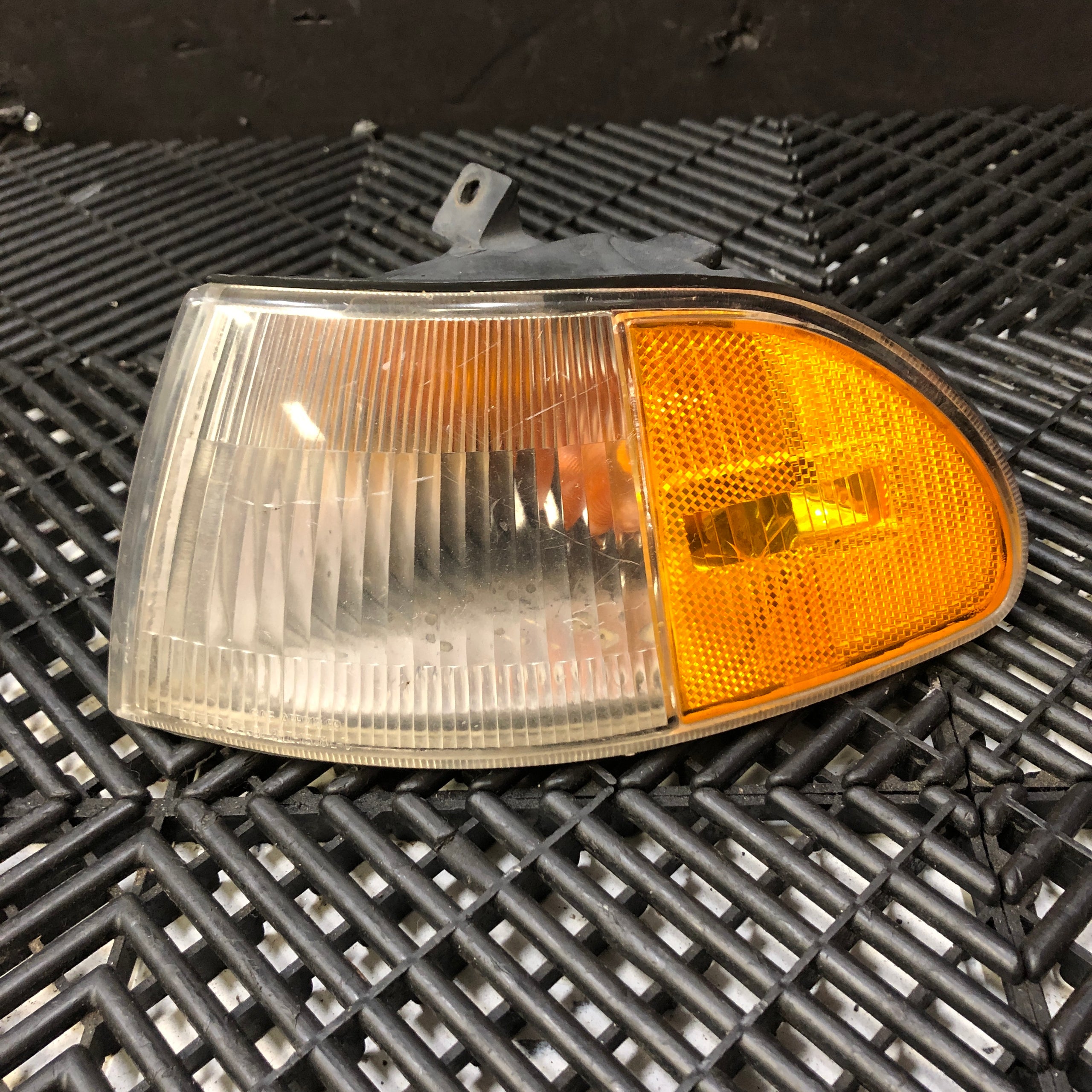 Honda Civic 1992-1995 Depo Left-Hand Side Turn Signal Lights #1227 | UP